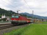 1144 203 mit REX 1513 Wrgl Hauptbahnhof-Salzburg Hauptbahnhof bei Brixen im Thale am 11-8-2010.
 
