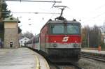 1144 238-1 mit einem Regionalzug am Semmering.