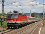 BB 1144 118 mit OIC 690  (Salzburg Hbf.-Villach Hbf.) am 14.05.2012 bei der Durchfahrt in Salzburg-Sd
