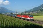 1144 242 + 1144 204 mit einem LKW-Walter-KLV am 02.08.2011 unterwegs bei Schwaz.