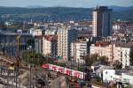 Vor der Baustelle des Wiener Hauptbahnhofes konnte am Vormittag des 13.10.2102 dieser Regionalzug auf der Stammstrecke Richtung Wien Meidling abgelichtet werden. 