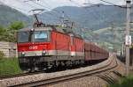 1144 111 und 1144 274 ziehen am 15.05.2013 den Erzzug 47400 bei Oberaich durchs Murtal.