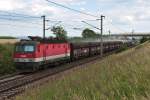 Eine scheinbar heisse Fracht transportierte 1144 240 am 27.06.2013.