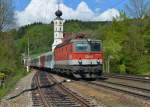 1144 241 mit einem REX nach Linz am 25.04.2014 bei Wernstein am Inn.