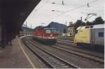 1144 220 fhrt mit weiteren 1144ern in den Bahnhof Kufstein ein.