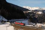 1144 210, 238 und 221 fahren Lz den Brenner hinunter - bei St. Jodok (05.02.2007)