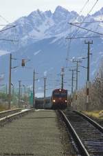 1144 238 schiebt am 28.12.2006 Ihre City-Shuttle Garnitur in den Bahnhof Reith.