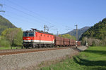 1144.084 fährt mit G-47407 am Gegengleis bei Mixnitz-Bärnschützklamm am 16.4.16