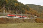 3 x 1144 sind am 24.10.2016 als Lokzug zwischen Payerbach-Reichenau und Schlöglmühl unterwegs.