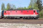 1144 239 mit einem Ganzzug abgestellt in Lichtenfels /Ofr 20.04.07