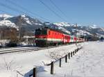 Die 1144 081 mit einem REX am 26.01.2013 unterwegs bei Kitzbühel Schwarzsee.