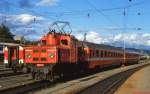 1161.15 Mitte der 90er Jahre im Hauptbahnhof Villach.