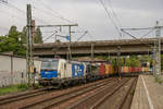WLC 193 980 mit Containerzug in Hamburg Harburg, September 2018.