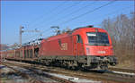 OBB 1216 147 zieht Autozug durch Maribor-Tabor Richtung Koper Hafen.