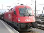 BB - E-Lok 1216 237-8 im Bahnhof von Buchs/SG am 13.04.2008