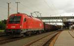 1216 145-3 wartet mit ihrer Gterzugleistung auf die Weiterfahrt in Wels Hbf (22.07.2008)