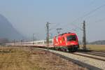 1216 015 mit EC 89 am 05.03.2011 bei Niederaudorf.