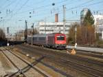 1216 021 am 27.11.11 mit einem EC gen Italien am Heimeranplatz