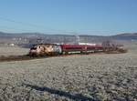 Die 1216 019 mit einem RJ am 02.01.2020 unterwegs bei Weng.