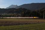 1216 210 mit OIC 869 am 19.11.2011 bei Terfens im Inntal.