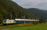 Steiermarkbahn 1216 960 mit den Mercedes G GZ von Graz Ostbahnhof nach Bremerhaven, Pernegg, 16.09.2020.