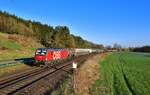 1293 032 mit einem Güterzug am 23.04.2021 bei Vilshofen.