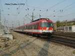 4010 018-2, am 17.April 2003 bei der Ausfahrt aus dem Bahnhof Wien Meidling