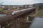 4011 092 als ICE 26 von Wien nach Hamburg bei Regensburg Prüfening, 04.03.2017