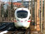 ICE-T als ICE nach Dortmund bei der Einfahrt in Linz Hbf (2.1.2008)