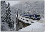 4020 264 am 6.1.2006 bei der Überquerung des höchsten Viaduktes der Semmeringbahn, der Kalten Rinne.