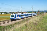 4020 298, unterwegs als S-Bahnzug 21042 (S40) von Wien Franz-Josef's Bahnhof nach St. Pölten. Die Aufnahme entstand am 08.09.2020 zwischen Muckendorf-Wipfing und Langenlebarn.