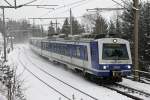 4020 213 fährt am 29.12.2014 in den Bahnhof Semmering ein.