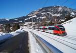 Auf die lange Reise zum Brenner begab sich am 07.02.2020 der frisch lackierte 4024 091, als er bei Fieberbrunn als S 5026 die ersten Kilometer nach seinem Abgangsbahnhof Hochfilzen zurückgelegt