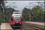 4024 067 und 4024 083 erreichen auf dem Weg nach Rosenheim den Bahnhof Kirchbichl.
