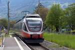 SCHAAN (Liechtenstein), 24.04.2025, ÖBB 4024 135-7 nach Buchs SG bei der Ausfahrt aus dem Bahnhof Schaan