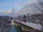 S-Bahn Zug (Talent) fahrt Richtung Innsbruck bei Brixlegg. 13.12.2010