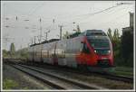 4024 067 im S-Bahneinsatz am 17.9.2006 von Wien nach Wiener Neustadt, kurz vor der Einfahrt in die Wiener S-Bahnstation Atzgersdorf-Mauer.