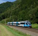 S-Bahn Steiermark-Werbetriebfahrzeug 4024 120 war am 10. August als S1 von Bruck an der Mur nach Graz unterwegs. Der  Blaue  wie er lapidar genannt wird wurde von mir unweit der ehemaligen Haltestelle Pernegg Stausee fotografiert.

