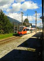 Kreuzung mit R 4225 (Friesach - Lienz) am 20.9.2015 im Bahnhof Oberdrauburg. Aufgenommen aus dem SR 14843 nach Spittal-Millstättersee