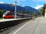 4024 097-0 als R 4228 (Lienz - Friesach) am 20.9.2015 beim Halt in Greifenburg-Weißensee.