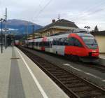 Nachschuss des 4024 125-9 als S1 4225 (Friesach - Spittal-Millstättersee) am 6.10.2015 bei der Einfahrt in Spittal-Millstättersee.
