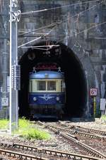 NBIK 4042.01 fährt am 15.August 2019 als SLP 17070 (Peggau-Deutschfeistritz - Wien Westbahnhof) in den Bahnhof Semmering ein.