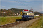 Noch ein Bild vom 4042.01 auf der Fahrt von St. Veit an der Glan nach Villach. Entanden ist die Aufnahme bei Triffen. (23.10.2016)