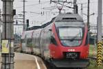 10.7.2013: 4124-010 am Weg von Rekawinkel nach Bruck an der Leitha. Die relativ junge  Linie S60 durchquert auf ihrem Weg vom Wienerwald in die pannonische Ebene den Westen und Sden Wiens.