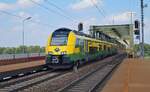 Ventus 4744 304 hat am 13.08.2020 die Stadlauer Ostbahnbrücke überquert und durchfährt nun die direkt angrenzende Haltestelle Wien Praterkai Richtung Hauptbahnhof.