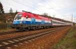 1116 041 vor dem BB Intercity 646  Alpendorf Bergbahnen  von Wien Westbahnhof nach Salzburg.