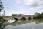 Die 1116 264  EM Euromotion  fuhr am 3.05.2008 mit dem IC 565 nach Bregenz. Hier bei der berfahrt der Saalach-Brcke bei Salzburg.
