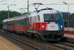 1216 226  EM Tschechien  am Schnellzug D 270 von Wien nach Brno durcheilt die Station Praterkai. Das Foto ist am 21.06.2008 entstanden.