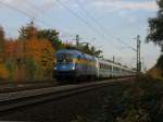 Die schwedische EM Lok 1116 029 bespannte am 7.10.2008 den EC 112 von Klagenfurt nach Mnchen, hier in Haar (bei Mnchen).