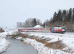 Da es den EC101 ab Fahrplanwechsel auf dieser Strecke nicht mehr gibt,bin ich froh, dass ich die tschechische Garnitur plus die  dazupassende 1216 226  EM-Tschechien  noch am 23.11.2008  mit